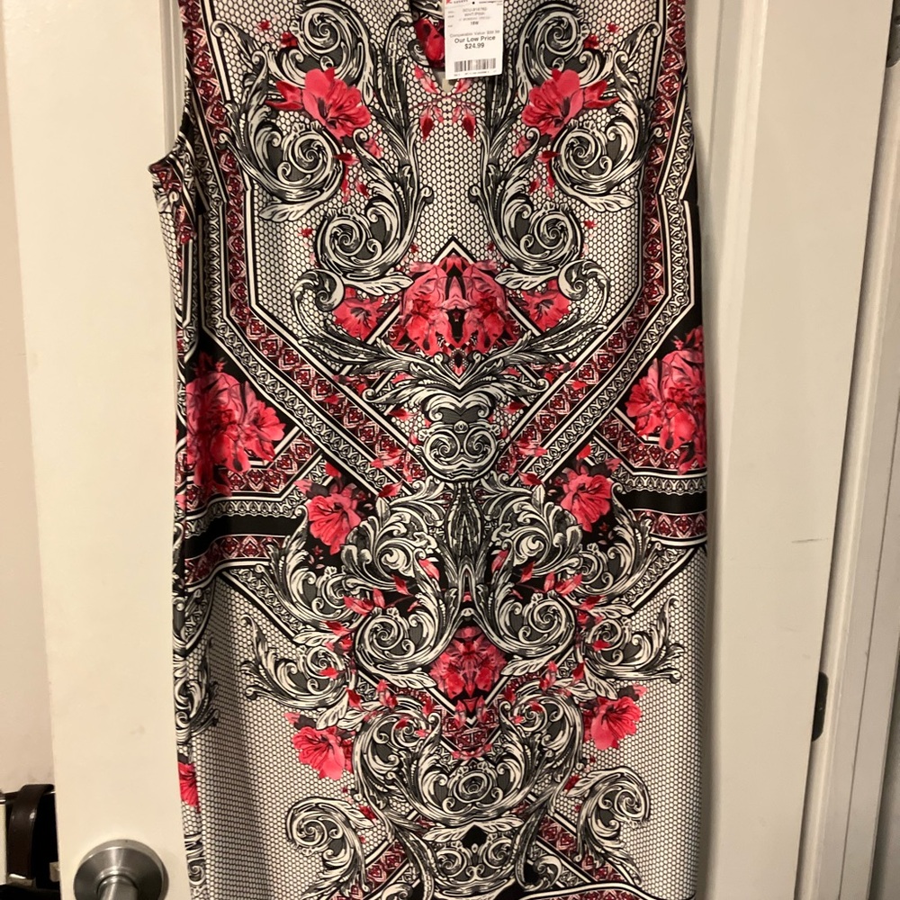 Floral Patterned Sleeveless Dress